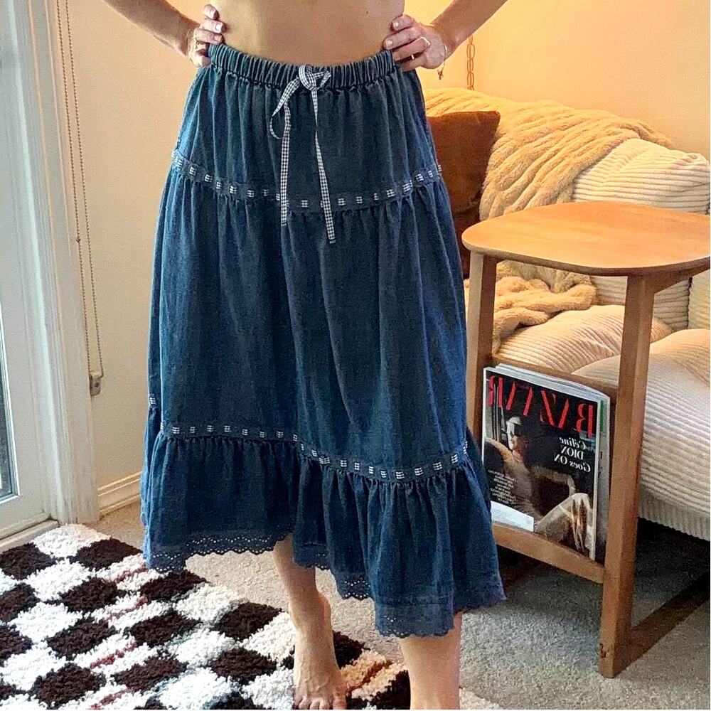 Kimchi Blue Laina Tiered Denim Midi Skirt Size XS Prairie Western Coquette